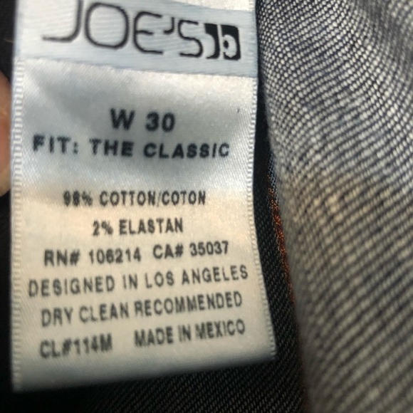 Joe’s Jeans size 30 jeans CLASSIC FIT  “ dark blue mid weight denim like new - Picture 3 of 14